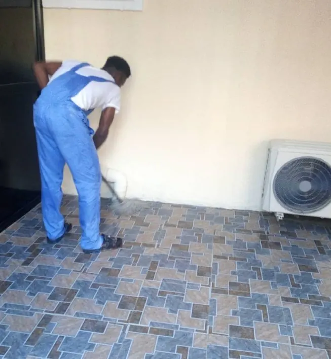 A Magnum cleaner at work: washed and finished